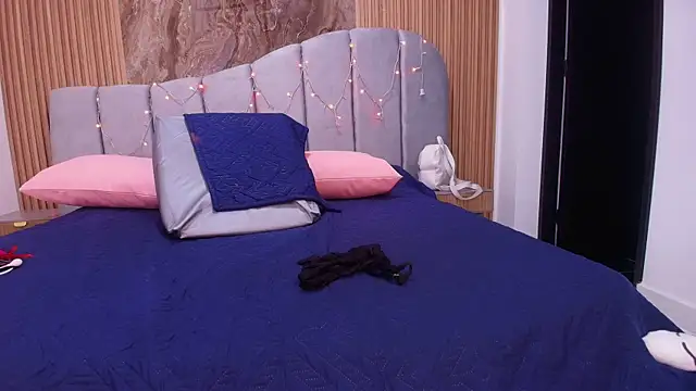 arletmss online show from January 6, 2026, 3:10 am