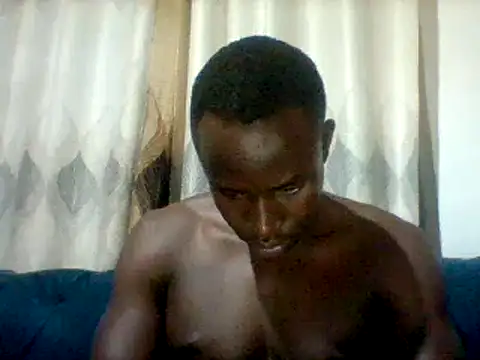 Snapshot of mclntz_bbc chatting on April 8, 2026, 11:39 pm mclntz bbc online show from April 8, 2026, 11:39 pm