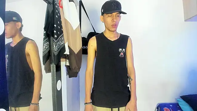 Samuel Suarez online show from March 18, 2025, 1:35 am