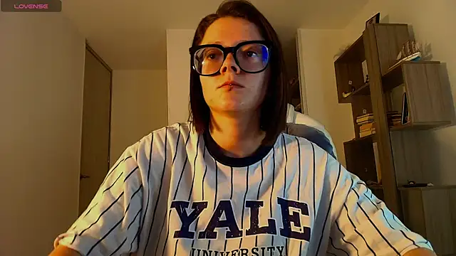 Arya starrk online show from December 4, 2025, 11:42 am