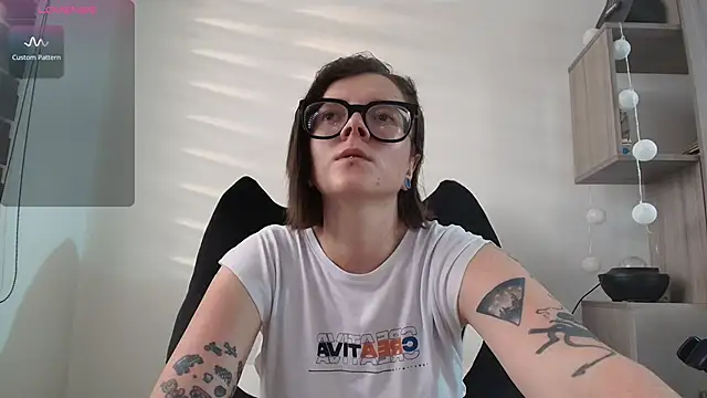 Snapshot of Arya_starrk chatting on March 22, 2026, 10:33 pm Arya starrk online show from March 22, 2026, 10:33 pm