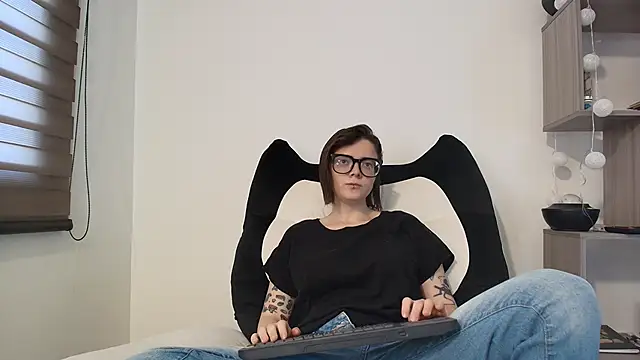 Snapshot of Arya_starrk chatting on March 13, 2026, 2:22 pm Arya starrk online show from March 13, 2026, 2:22 pm