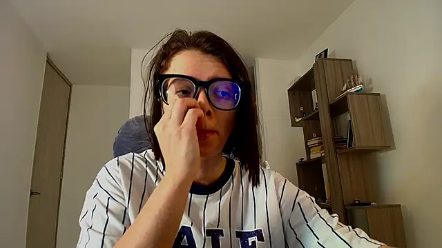 Arya starrk online show from November 10, 2025, 2:11 pm