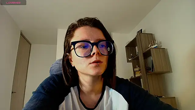 Arya starrk online show from November 18, 2025, 2:53 pm