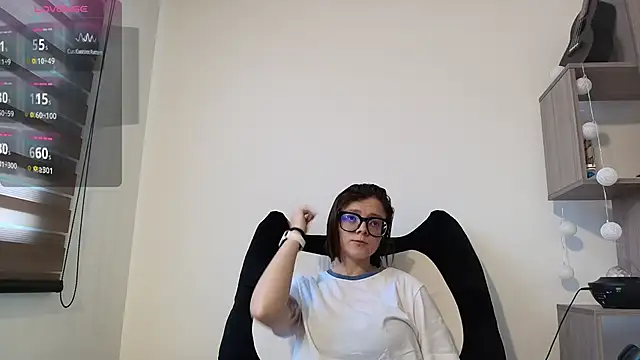 Snapshot of Arya_starrk chatting on March 25, 2026, 2:27 pm Arya starrk online show from March 25, 2026, 2:27 pm