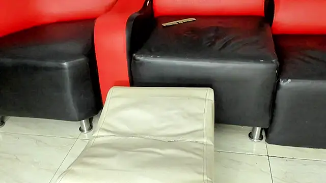 fuckand lick online show from February 27, 2025, 11:15 pm