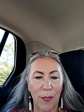 Snapshot of EvaRobinson chatting on February 8, 2025, 8:42 pm EvaRobinson online show from February 8, 2025, 8:42 pm