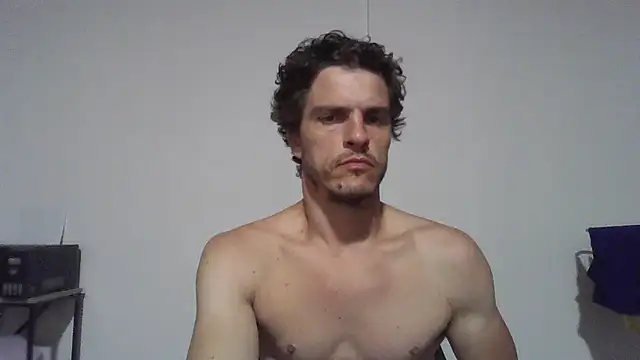 HeteroOli online show from June 28, 2026, 3:35 am