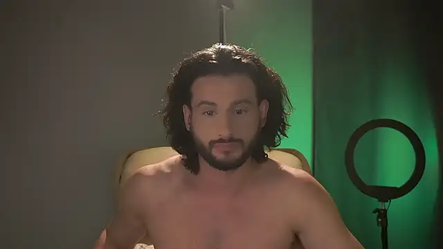 Snapshot of Keen___Luckystrike chatting on November 8, 2025, 5:05 pm Keen Luckystrike online show from November 8, 2025, 5:05 pm