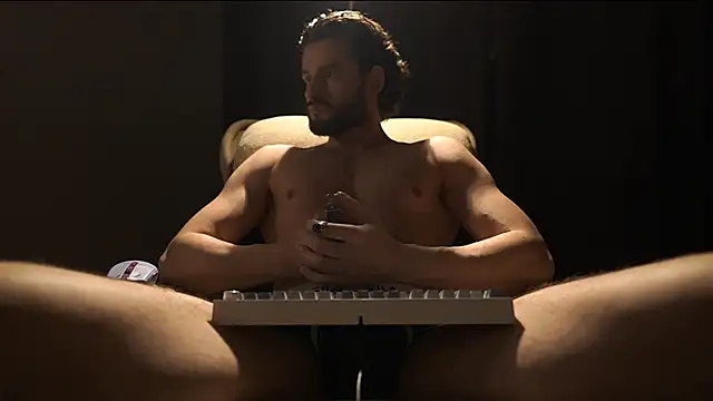 Keen   Luckystrike online show from March 17, 2026, 10:02 pm