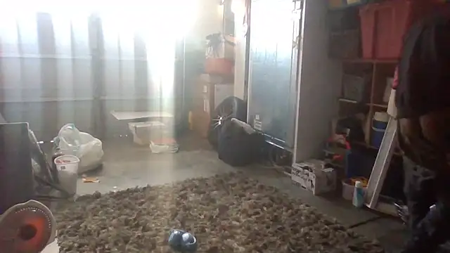 Snapshot of brandonontop chatting on February 18, 2026, 12:19 am brandonontop online show from February 18, 2026, 12:19 am