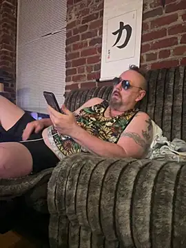 Littledick007007 online show from March 5, 2026, 10:23 am