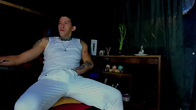 yeckodream online show from March 30, 2026, 4:58 am