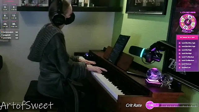 Snapshot of ArtofSweet chatting on December 9, 2024, 12:12 am ArtofSweet online show from December 9, 2024, 12:12 am