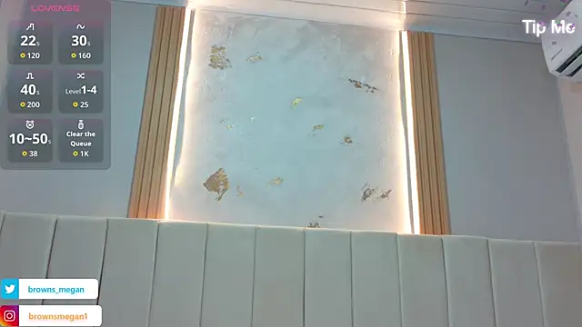 Megan browns1 online show from November 14, 2025, 1:04 pm