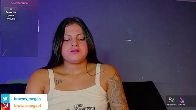 Snapshot of Megan_browns1 chatting on September 30, 2025, 2:12 pm Megan browns1 online show from September 30, 2025, 2:12 pm