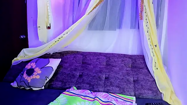 sophiaamethystt online show from May 2, 2026, 10:15 pm