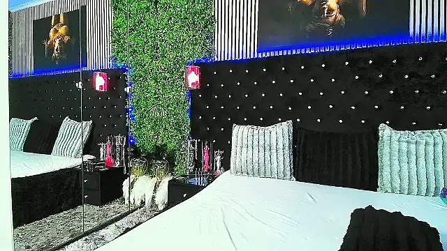 InannaStar online show from February 18, 2026, 9:50 am