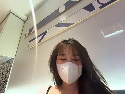 Snapshot of Onee-Chew chatting on June 16, 2026, 4:29 pm Onee-Chew online show from June 16, 2026, 4:29 pm