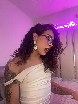 Snapshot of Samantha_Bernardo chatting on February 2, 2026, 9:14 pm Samantha Bernardo online show from February 2, 2026, 9:14 pm