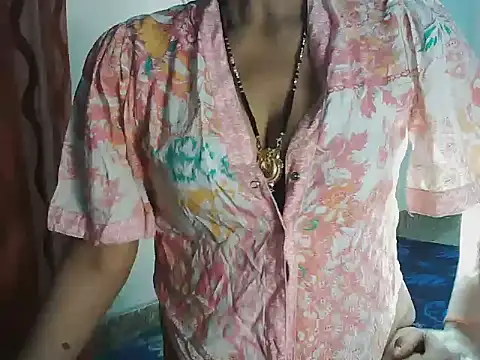 Snapshot of RukminiNew chatting on February 26, 2025, 9:22 am RukminiNew online show from February 26, 2025, 9:22 am
