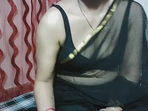 Snapshot of RukminiNew chatting on February 28, 2025, 5:37 pm RukminiNew online show from February 28, 2025, 5:37 pm