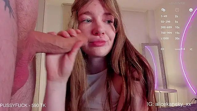 Snapshot of alicekaneky chatting on March 11, 2026, 7:08 pm alicekaneky online show from March 11, 2026, 7:08 pm