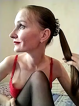 Snapshot of AimeeFair chatting on September 24, 2025, 11:50 am AimeeFair online show from September 24, 2025, 11:50 am