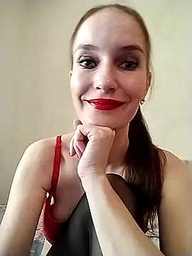 Snapshot of AimeeFair chatting on October 3, 2025, 11:45 am AimeeFair online show from October 3, 2025, 11:45 am