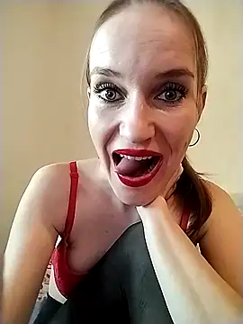 Snapshot of AimeeFair chatting on March 21, 2025, 2:51 pm AimeeFair online show from March 21, 2025, 2:51 pm