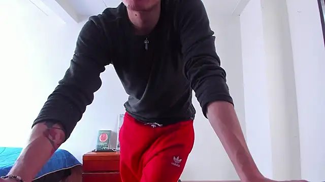 Headhunterdz online show from April 9, 2026, 6:47 pm