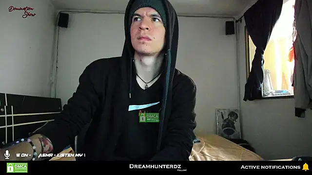 Snapshot of Headhunterdz chatting on March 12, 2025, 9:45 pm Headhunterdz online show from March 12, 2025, 9:45 pm