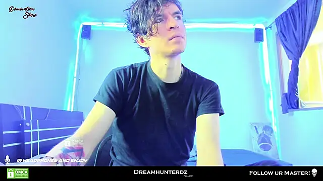 Snapshot of Headhunterdz chatting on February 16, 2025, 7:27 pm Headhunterdz online show from February 16, 2025, 7:27 pm