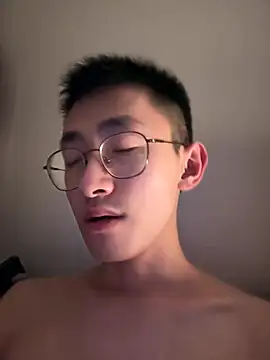 Snapshot of lewdAboyKawaii chatting on February 3, 2025, 6:07 pm lewdAboyKawaii online show from February 3, 2025, 6:07 pm