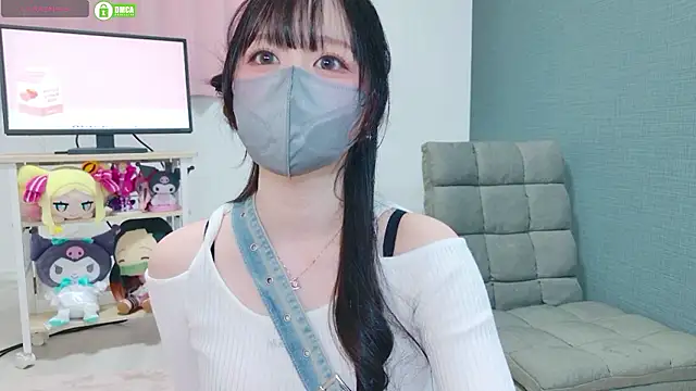 Snapshot of -M_Hinano_ chatting on June 19, 2026, 1:17 pm -M Hinano online show from June 19, 2026, 1:17 pm