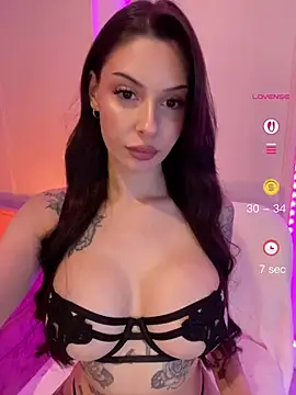 Sassy-Susie online show from May 12, 2026, 1:17 pm