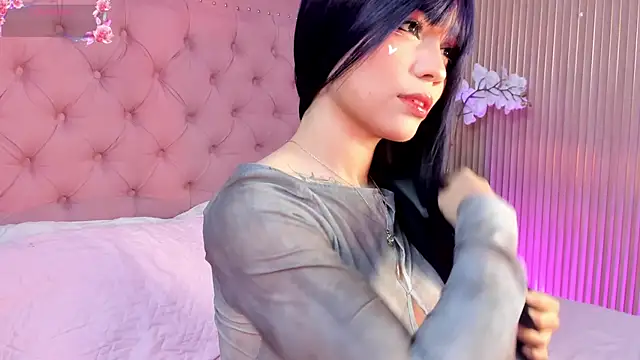 Snapshot of CIEL-DOUCE chatting on May 2, 2026, 1:27 pm CIEL-DOUCE online show from May 2, 2026, 1:27 pm