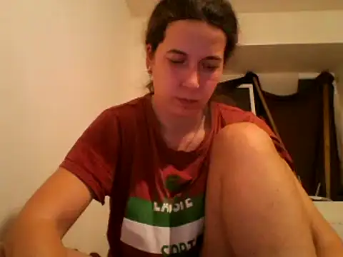 Snapshot of Tamilashaa chatting on January 24, 2025, 3:24 pm Tamilashaa online show from January 24, 2025, 3:24 pm