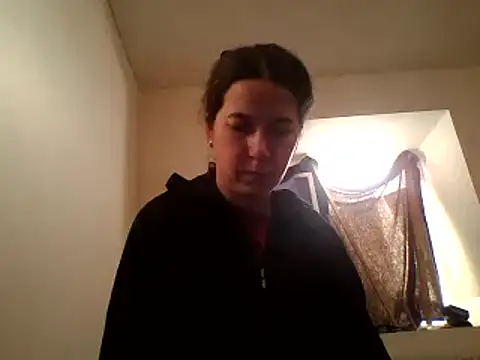 Snapshot of Tamilashaa chatting on February 9, 2025, 6:43 am Tamilashaa online show from February 9, 2025, 6:43 am