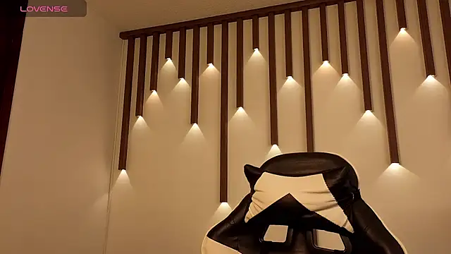 abby miller26 online show from December 4, 2025, 12:59 pm