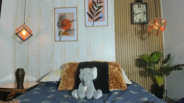 Snapshot of CameronCollins_ chatting on February 8, 2025, 8:21 pm CameronCollins online show from February 8, 2025, 8:21 pm