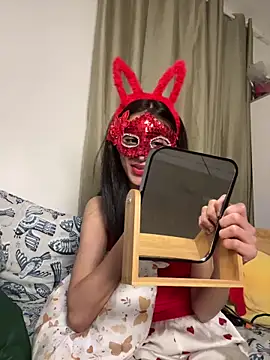 morrocoXcute online show from May 14, 2026, 9:12 pm