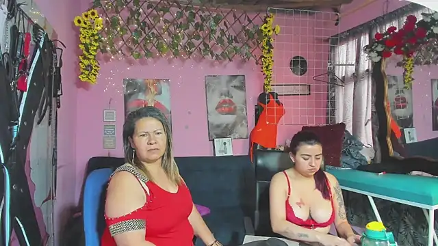 Snapshot of lesbiancuple chatting on May 23, 2026, 1:21 pm lesbiancuple online show from May 23, 2026, 1:21 pm