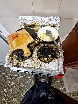 Raj7inchtamilan online show from February 3, 2025, 8:03 pm