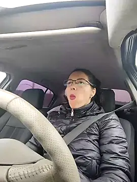 SquirtyMellissaLabia online show from December 2, 2025, 8:38 am