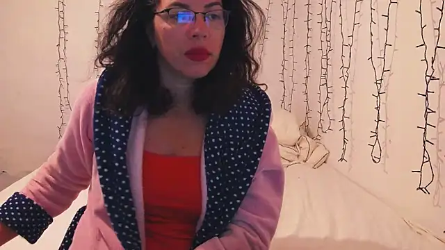 SquirtyMellissaLabia online show from October 26, 2025, 4:13 am