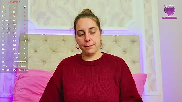 Snapshot of KarinaNoir chatting on April 10, 2026, 4:08 am KarinaNoir online show from April 10, 2026, 4:08 am