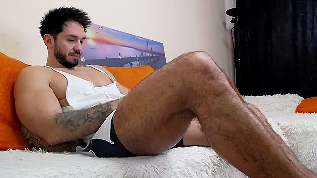 Snapshot of MichaelWills chatting on February 10, 2026, 12:37 pm MichaelWills online show from February 10, 2026, 12:37 pm