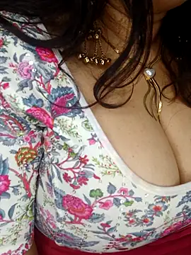 Snapshot of SIDDHAA--897 chatting on March 25, 2026, 4:17 pm SIDDHAA--897 online show from March 25, 2026, 4:17 pm