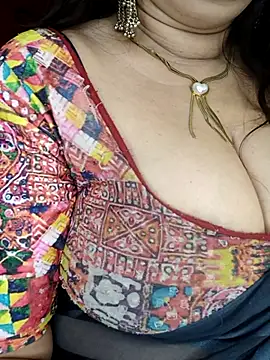 Snapshot of SIDDHAA--897 chatting on April 14, 2026, 6:02 pm SIDDHAA--897 online show from April 14, 2026, 6:02 pm